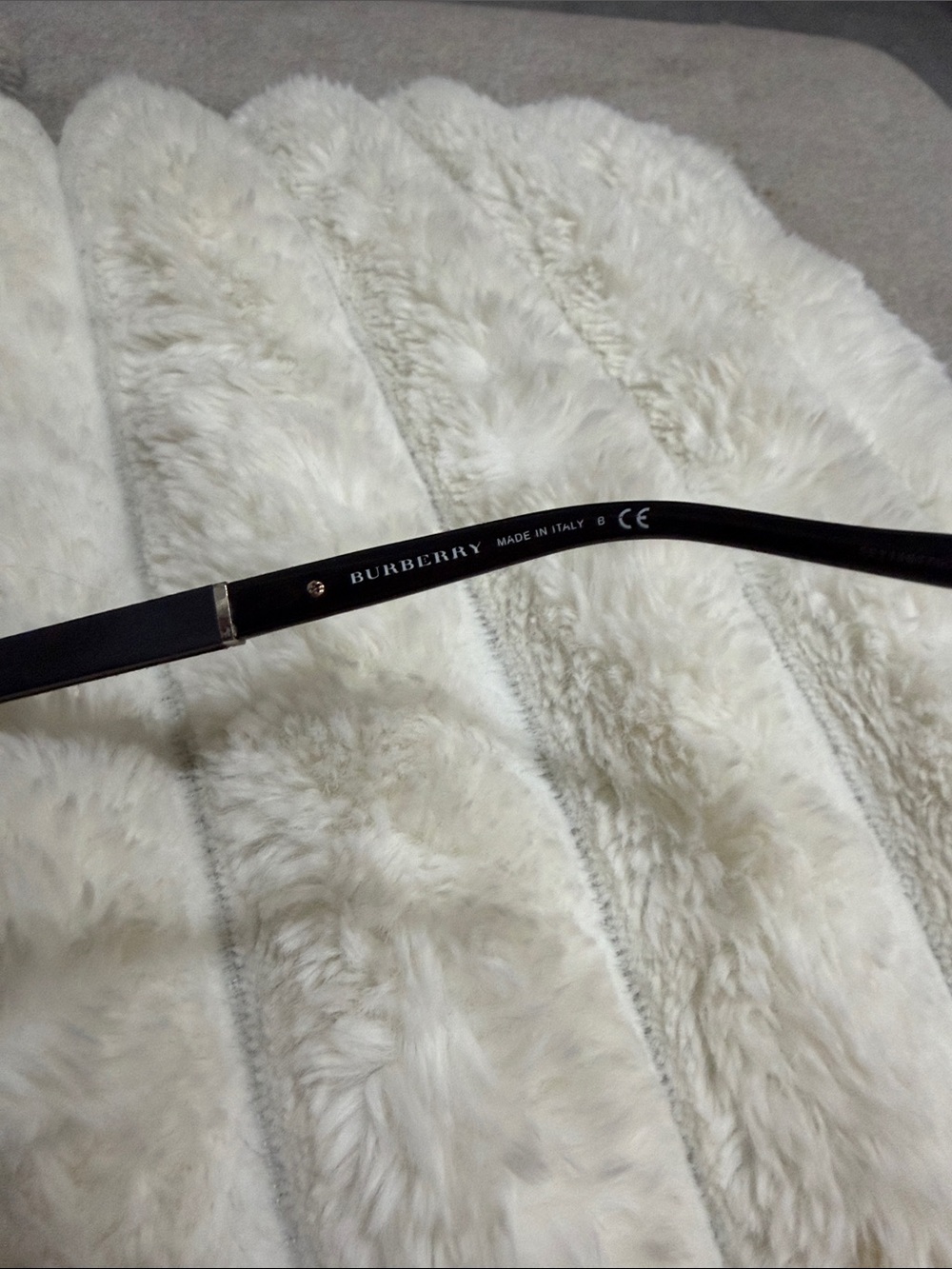 Burberry Black Sunglasses with Brown Striped Temples - Picture 3 of 4